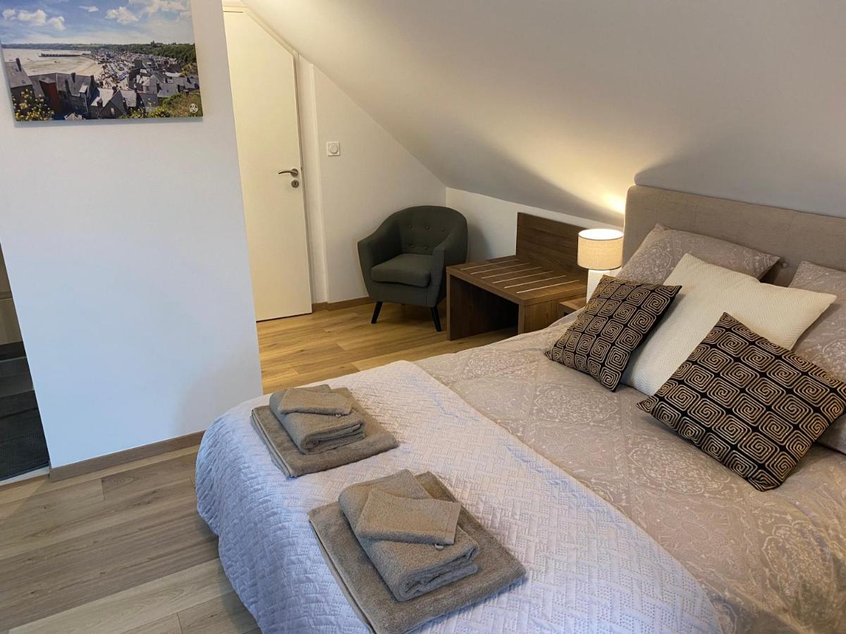 La Giendrotais Bed & Breakfast Corseul Dış mekan fotoğraf